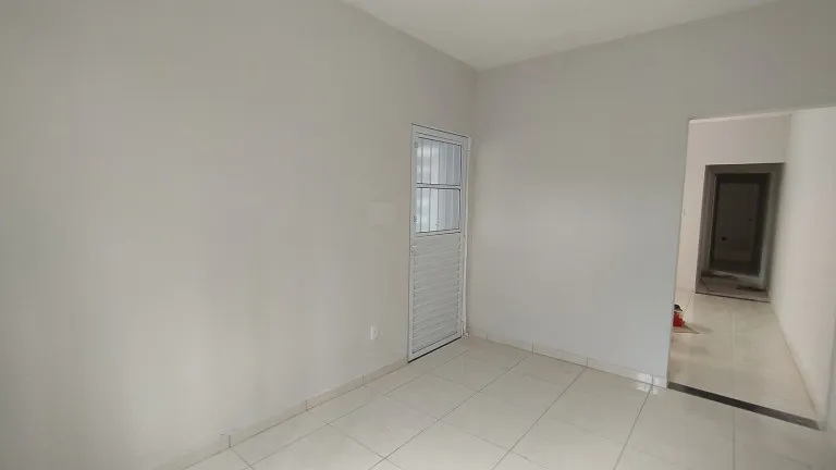 Imagem Casa com 2 Quartos à Venda, 82 m² em Vila Cidinha - Mogi Das Cruzes