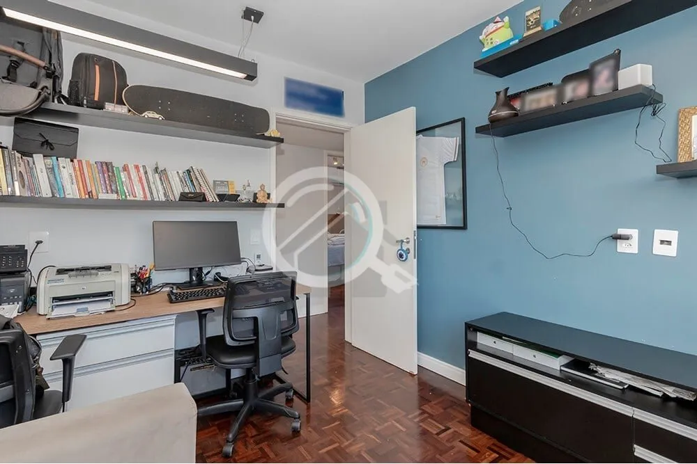 Imagem O apartamento dos seus sonhos à venda em Menino Deus, Porto Alegre! Este maravilhoso imóvel, local...