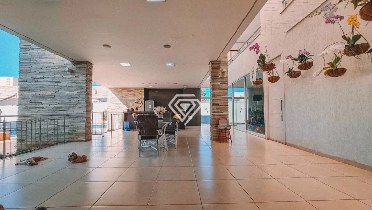 Imagem Sobrado 5 Suítes, 1.080 m² c/ lazer à venda na 205 Sul