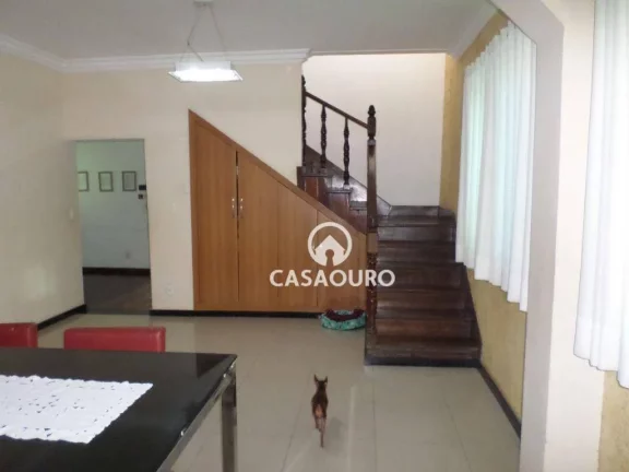 Imagem Casa com 5 quartos à venda, 300 m² - Santa Tereza - Belo Horizonte/MG