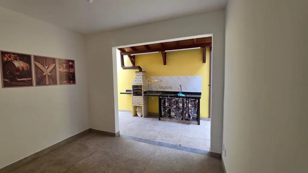 Imagem Casa em Condomínio para Venda em Teresópolis / RJ no bairro Albuquerque