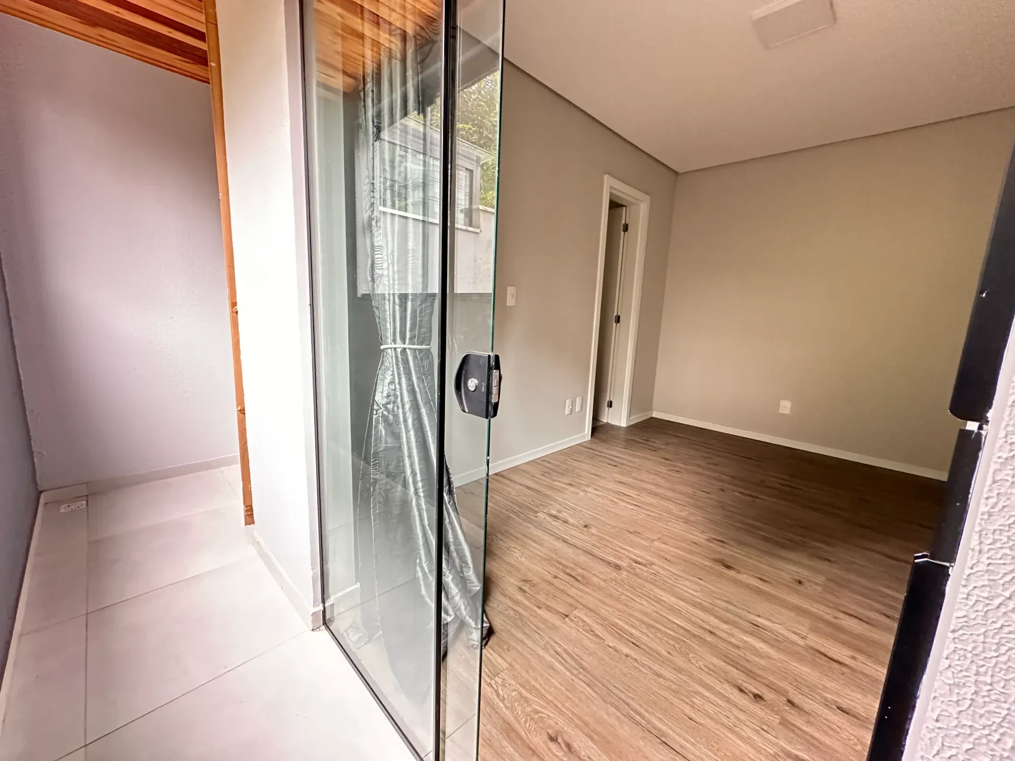 Imagem Apartamento com 2 Quartos à Venda, 71 m² em Costa e Silva - Joinville