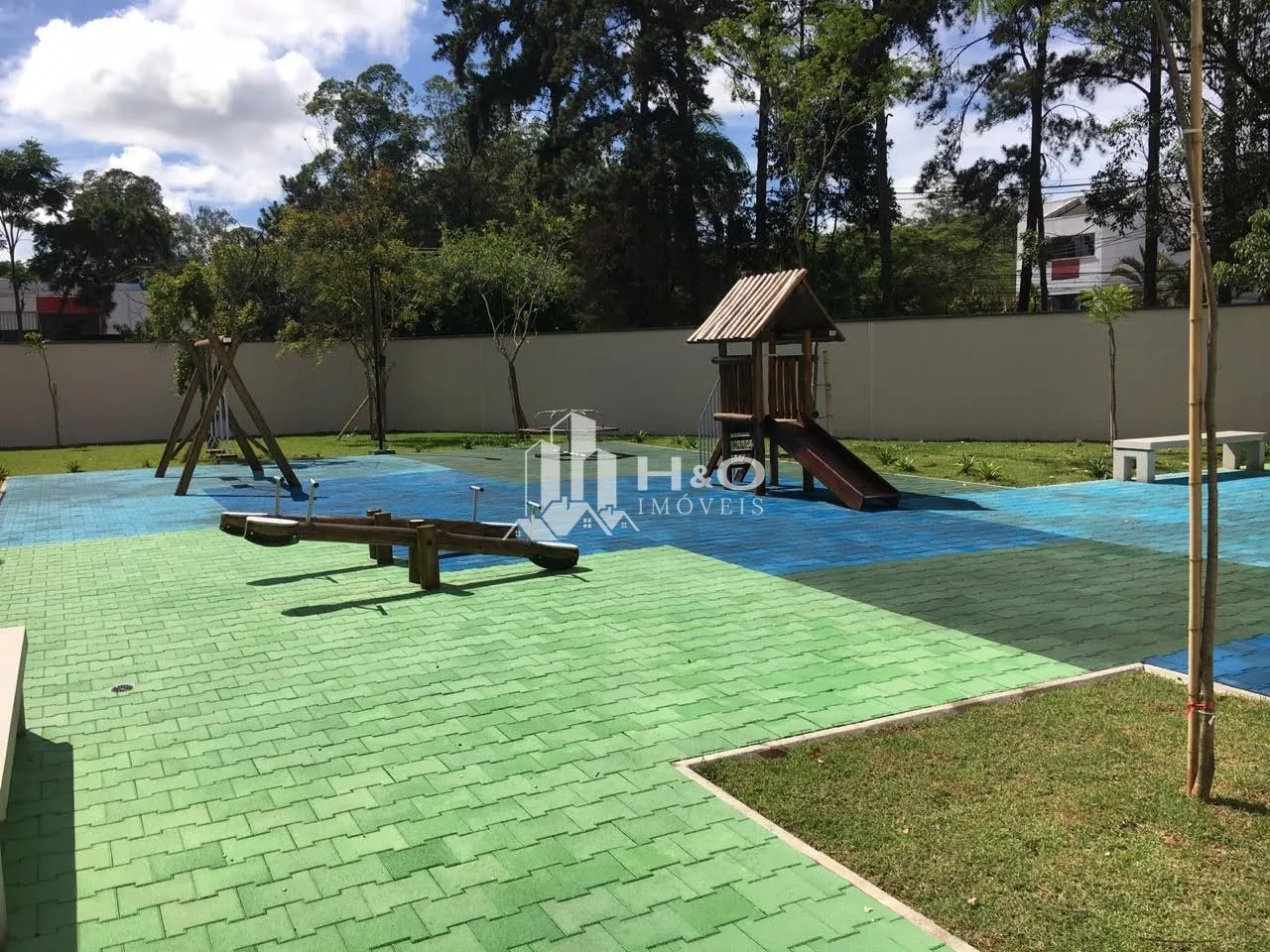 Imagem OPORTUNIDADE APTO À VENDA 2 DORMITORIOS R$ 220.000,00 - Condomínio Completo - PQ do Carmo