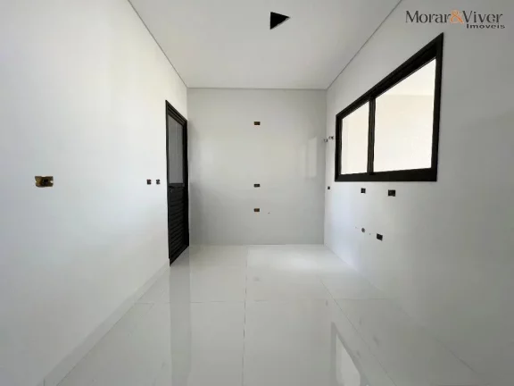 Imagem Casa para Venda em São José dos Pinhais, Cruzeiro, 3 dormitórios, 1 suíte, 2 banheiros, 2 vagas