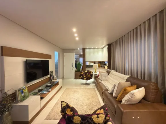 Imagem Sobrado Alto Padrão em Condomínio Fechado – City Garden Park