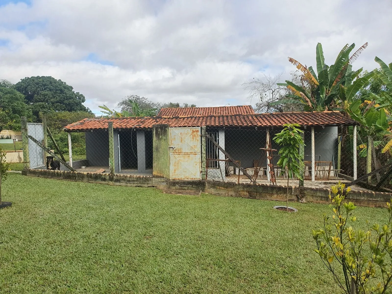 Imagem Chácara Completa à Venda em Araçoiaba da Serra - Bairro Araçoiabinha