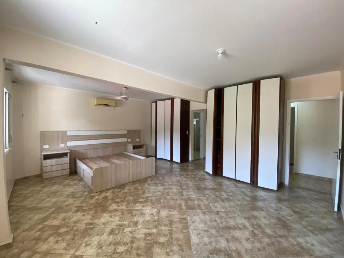 Imagem LINDA CASA A VENDA COM PISCINA FRENTE MAR NA BOCA DA BARRA