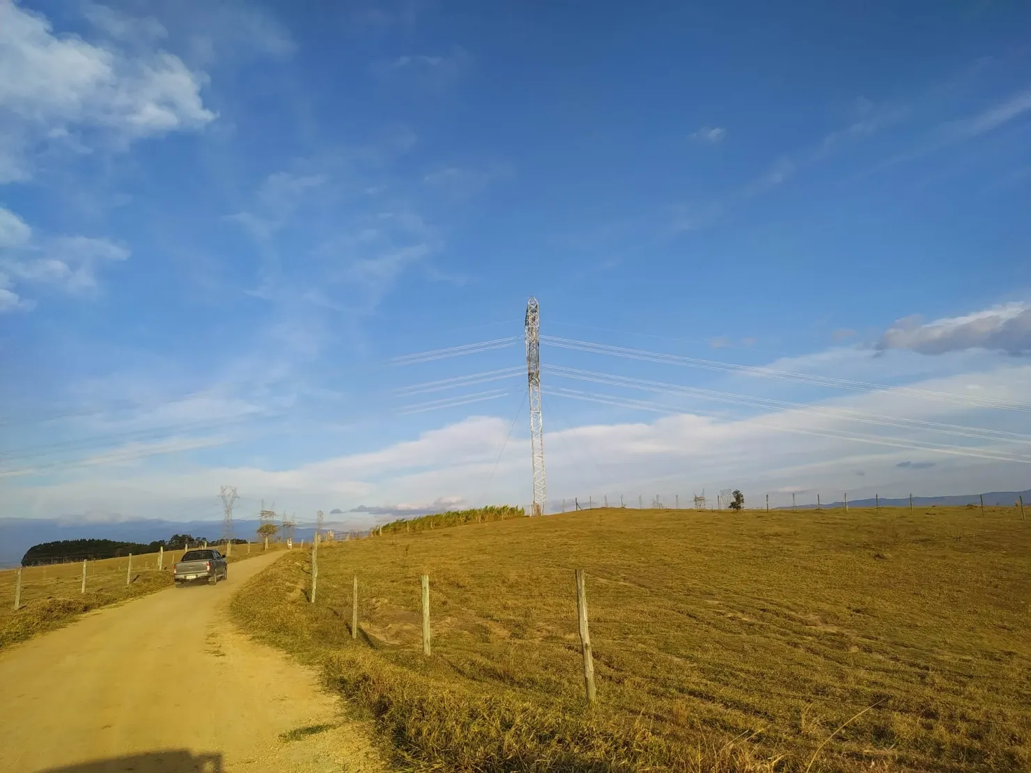 Imagem Chácara à venda 3 Quartos, 1 Suite, 4840000M², Zona Rural, Cachoeira Paulista - SP