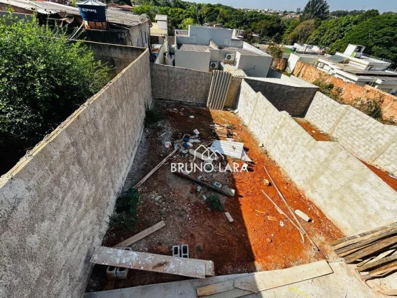 Imagem Casa à venda em São Joaquim de Bicas, bairro Pousada das Rosas!