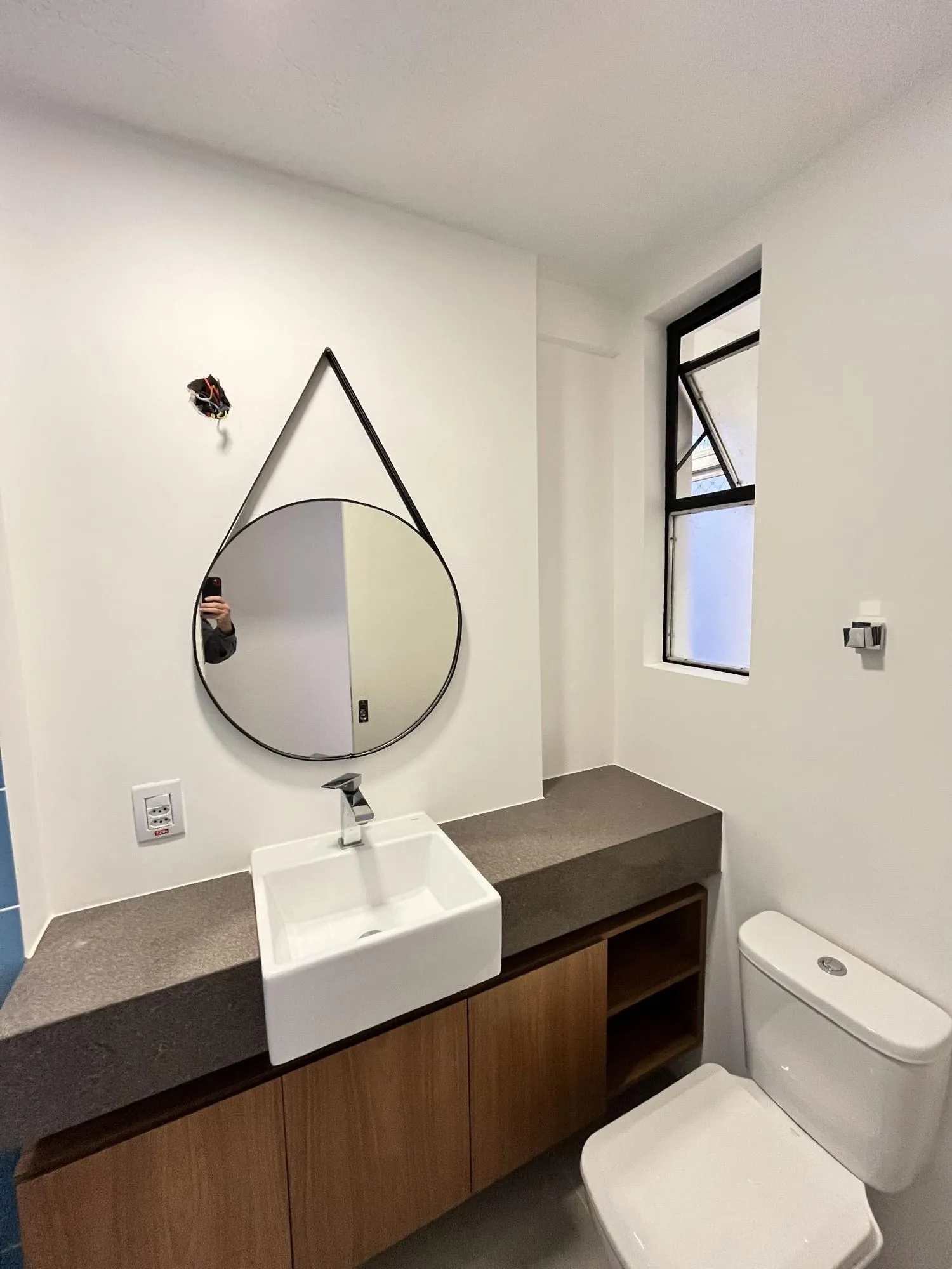 Imagem Apartamento de 2 quartos, suíte e 1 vaga de garagem no bairro Bom Fim em POA