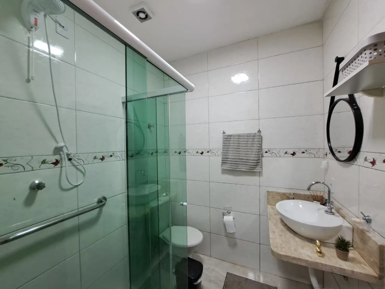 Imagem Casa com 04 dormitórios e piscina na praia de Imbé/ RS.
