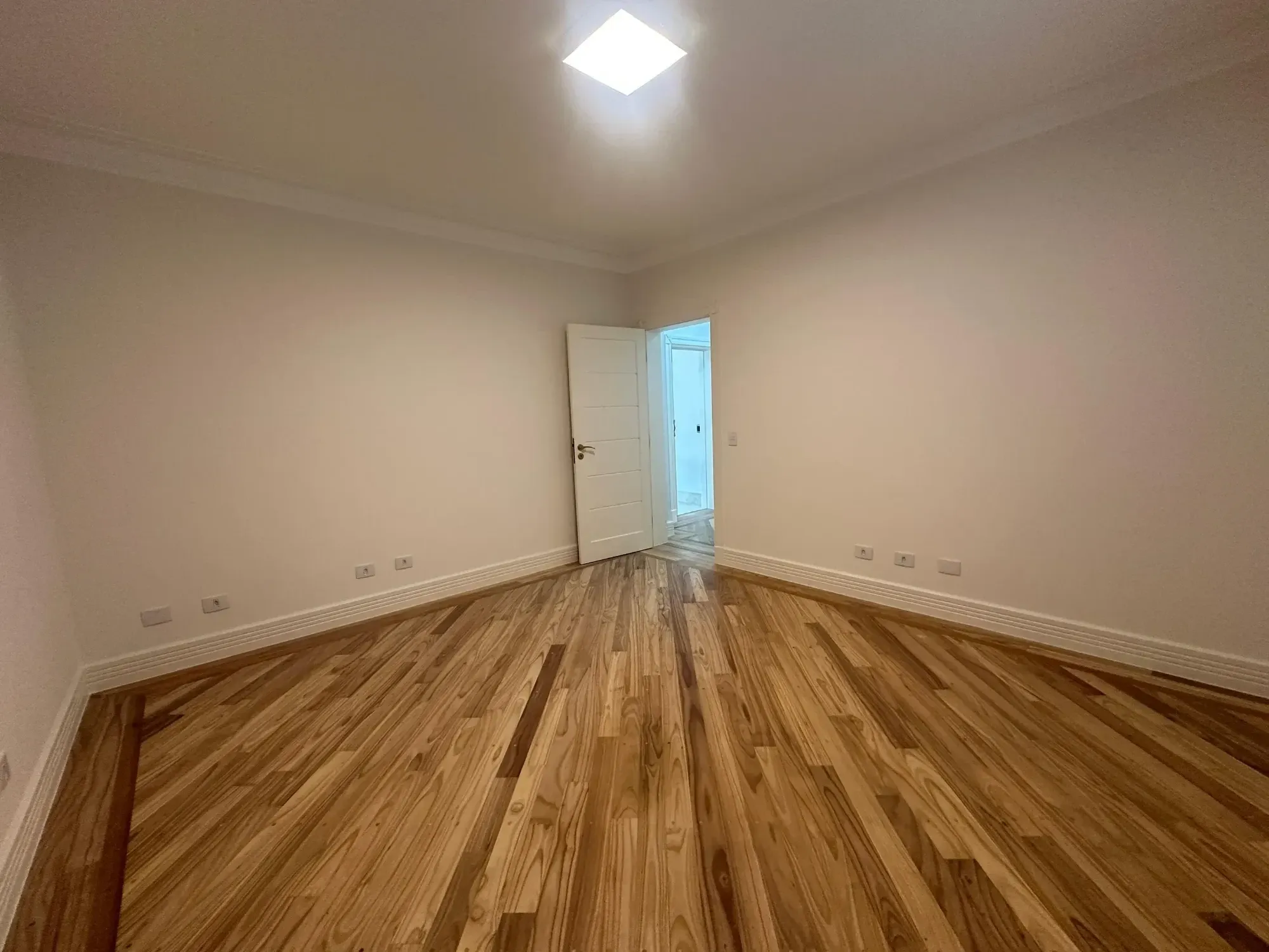 Imagem Sobrado com 4 Quartos à Venda, 450 m² em Alphaville Residencial Plus - Barueri