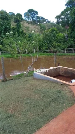 Imagem Chácara com 4 dormitórios à venda na Zona Rural - Bela Vista de Goiás/GO