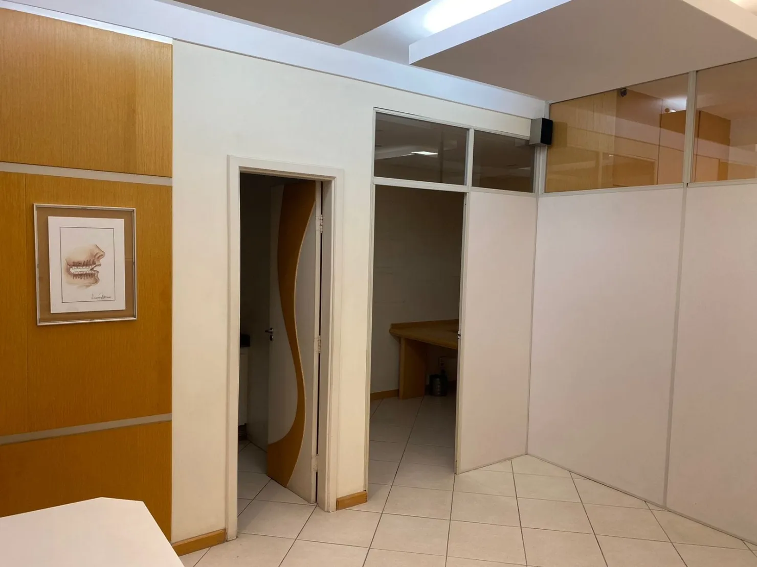 Imagem Comercial à venda 2 Quartos, 28M², Centro, Taubaté - SP | Edificio Thiers Mello Fortes