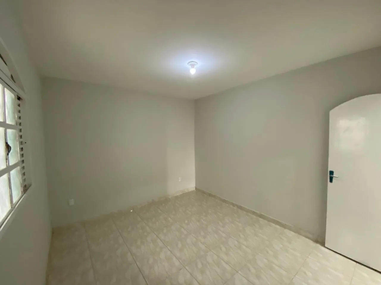 Imagem Casa à venda 2 Quartos, 1 Vaga, 265M², Campos Elíseos, Taubaté - SP