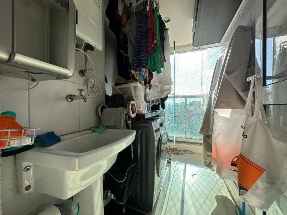 Imagem Apartamento mobiliado e decorado no Yang Brooklin à venda com 65m2