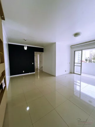 Imagem Apartamento com 3 quartos sendo 1 suite, 1 vg Centro Florianópolis a poucos passos do Hippo. Oportu...