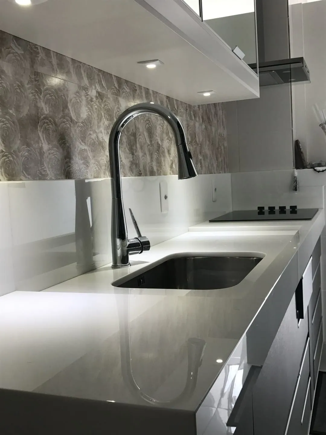 Imagem Apartamento à venda 3 Quartos, 2 Suites, 2 Vagas, 153M², Esplanada Independência, Taubaté - SP | Condomínio Solar Flamboyant
