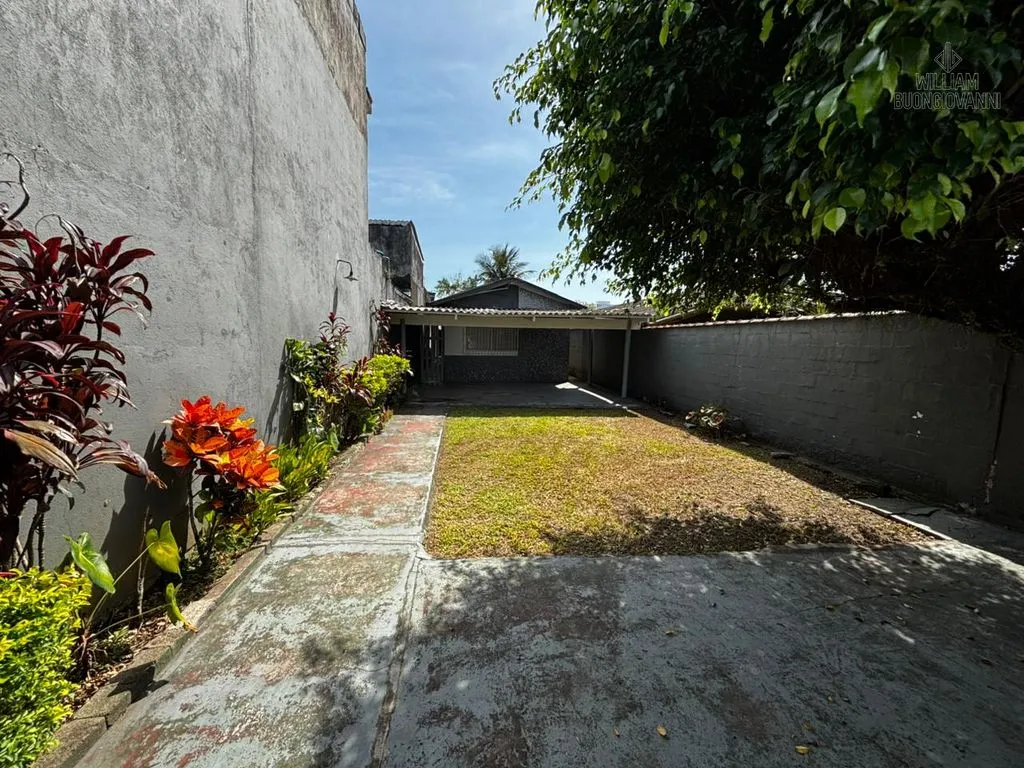 Imagem Casa térrea 2 dormitórios sendo em Mongaguá