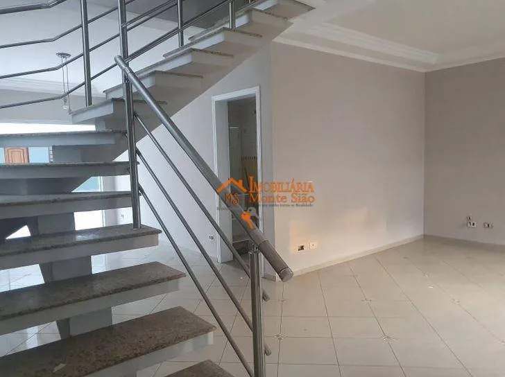 Imagem Sobrado com 3 dormitórios à venda, 135 m² por R$ 980.000,00 - Vila das Palmeiras - Guarulhos/SP
