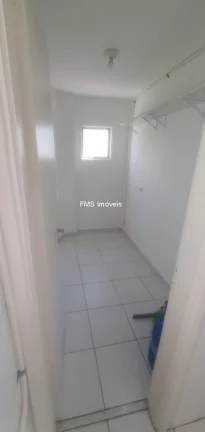 Imagem Apartamento para venda ou locação em Moema, SP, com 2 quartos, 3 banheiros, 2 vagas de garagem!