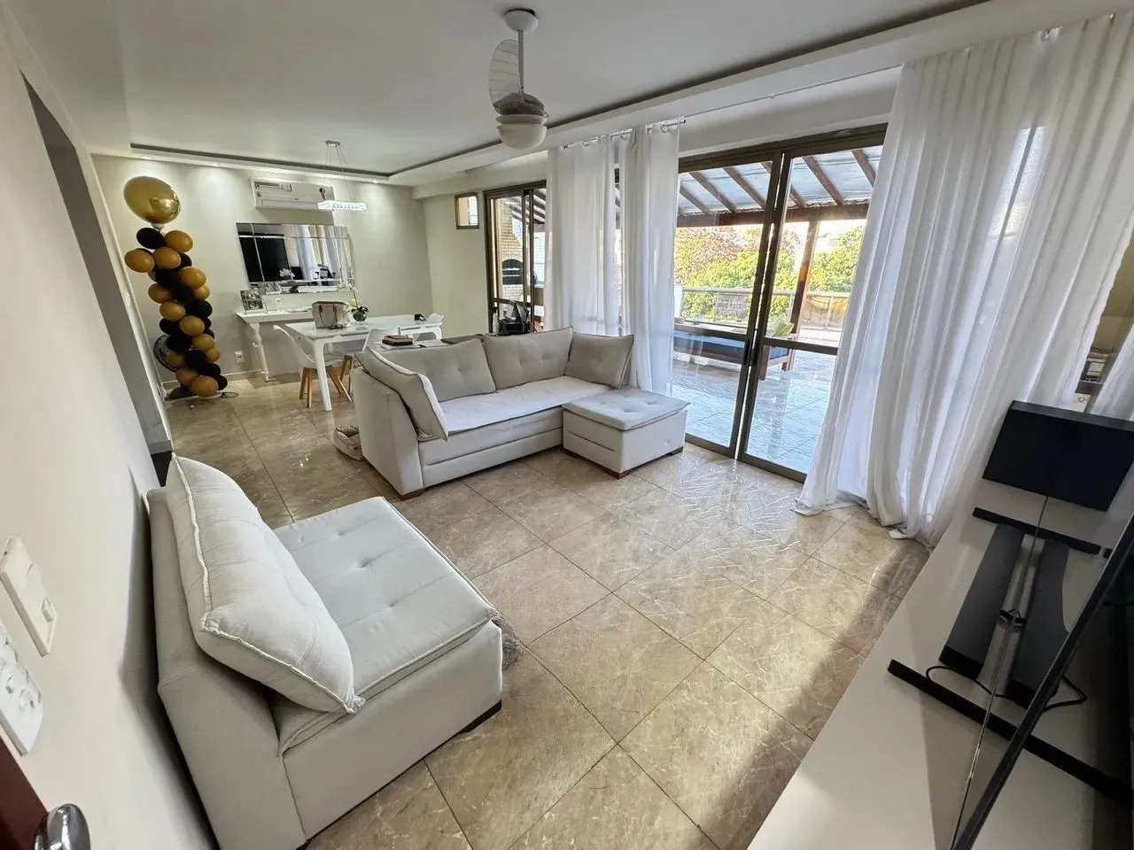 Imagem Apartamento à venda no bairro Recreio dos Bandeirantes em Rio de Janeiro/RJ