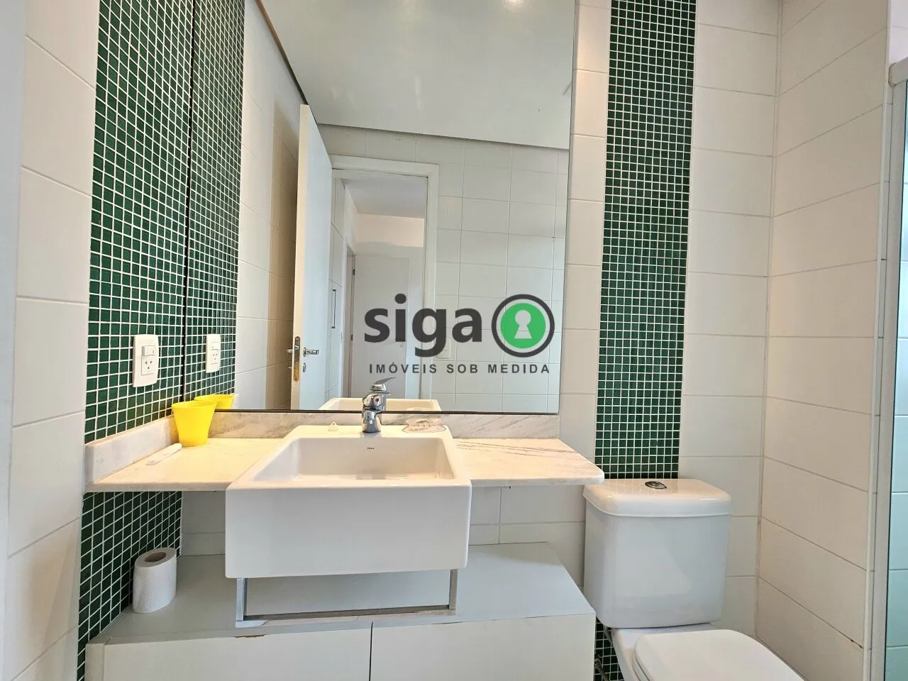 Imagem Apartamento 147 metros 3 suítes 3 vagas e depósito com localização estratégica no Campo Belo