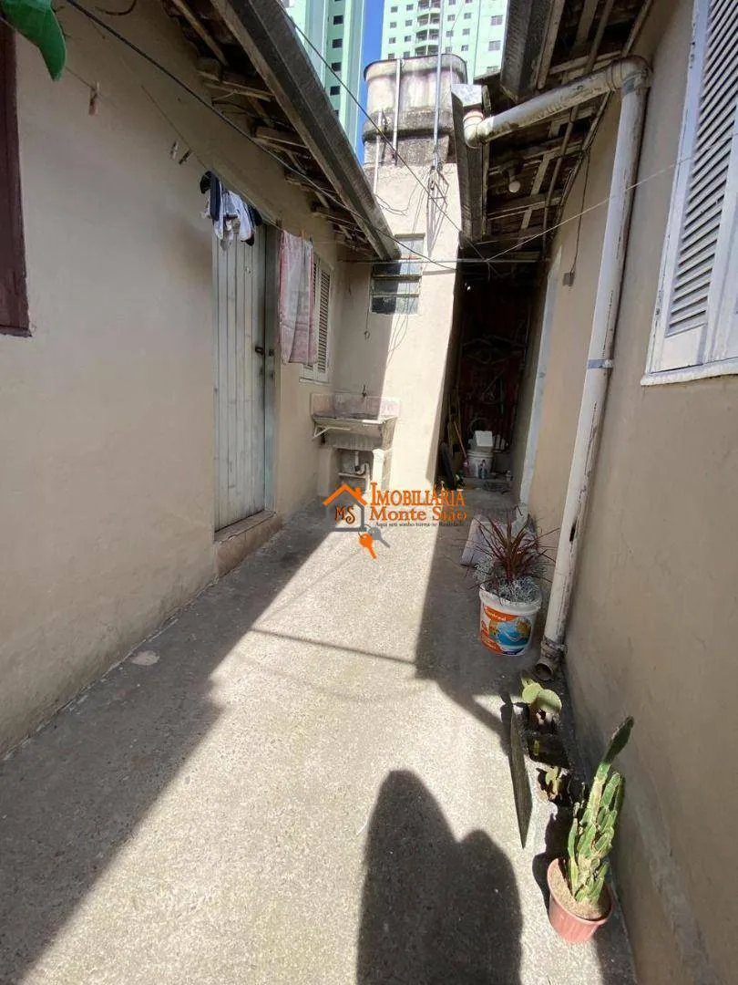 Imagem Oportunidade! Terreno com 195m² com 6 Cômodos + Salão Alugado na Vila Augusta - Renda Imediata