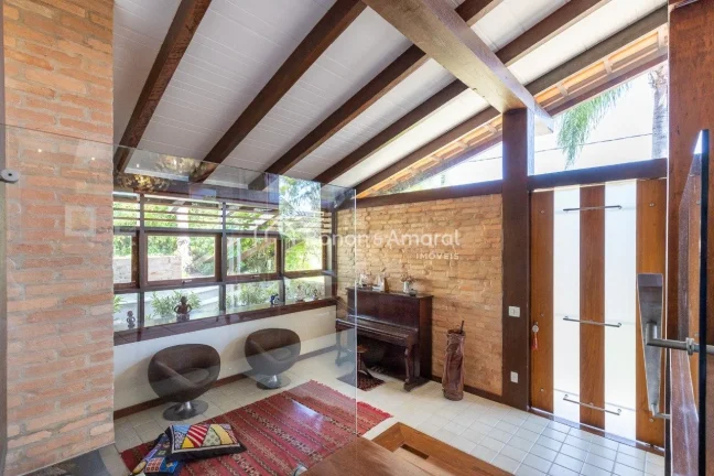 Imagem Casa à Venda Condomínio Alphaville Campinas

ALPHAVILLE CAMPINAS: casa feita para moradia dos atua...
