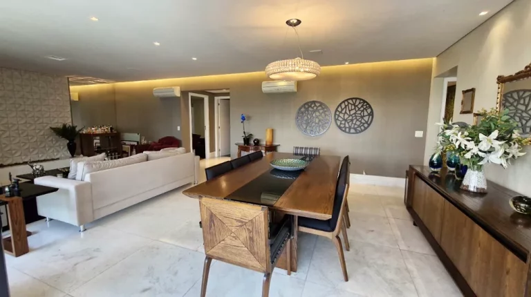 Imagem Apartamento à venda em São Paulo, Cidade Monções, com 3 quartos, 240m2