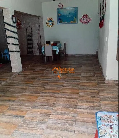 Imagem Sobrado com 3 dormitórios à venda, 240 m² por R$ 750.000,00 - Jardim São Manoel - Guarulhos/SP