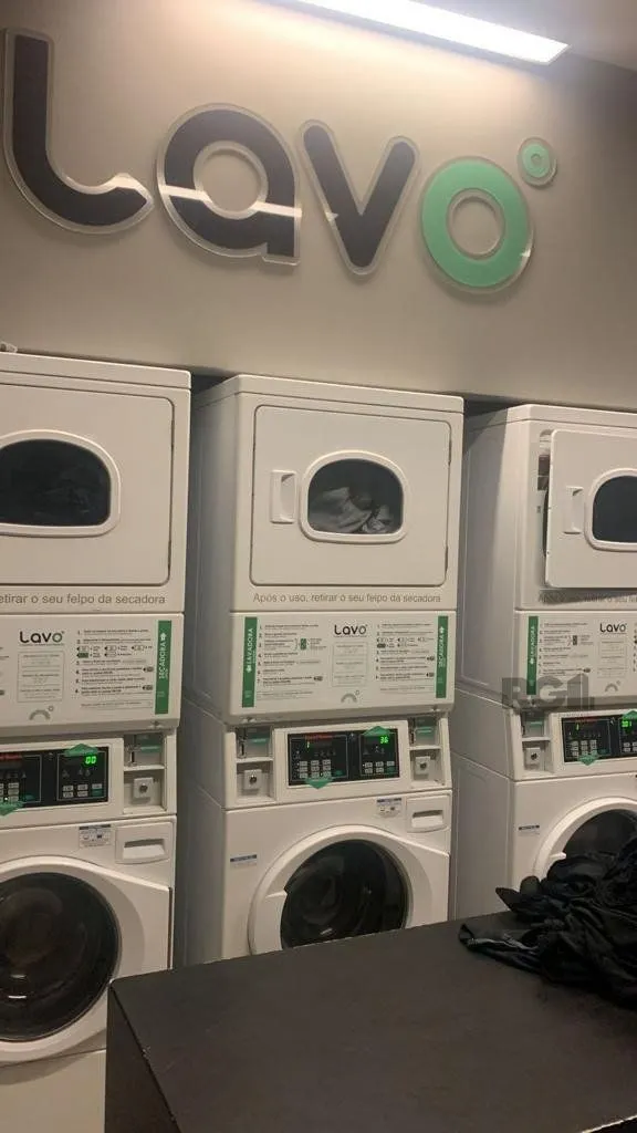 Imagem Loft mobiliado, com 38,69 privativo com 1 box perto da PUC-RS no bairro Jardim Botânico em Porto Alegre.