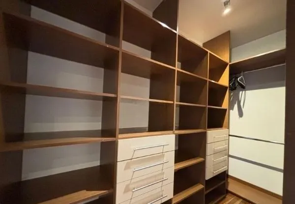 Imagem casa sobrado na Medianeira com 4 dormitórios