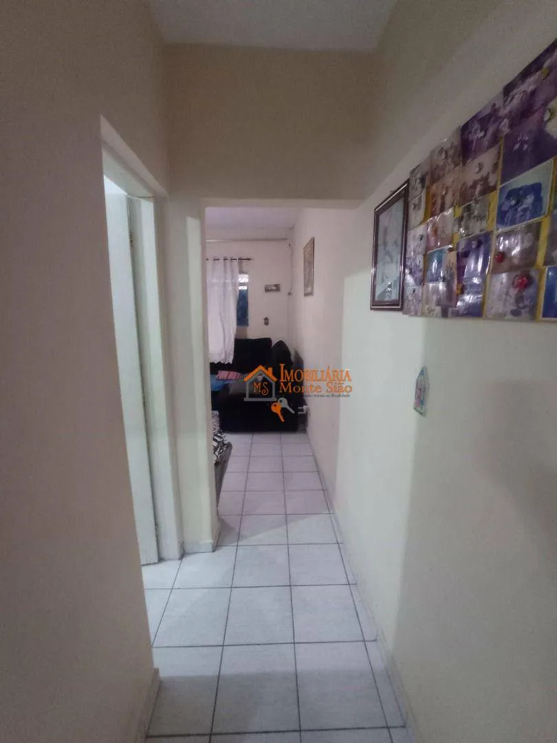 Imagem Casa com 2 dormitórios à venda, 200 m² por R$ 350.000,00 - Cidade Soberana - Guarulhos/SP