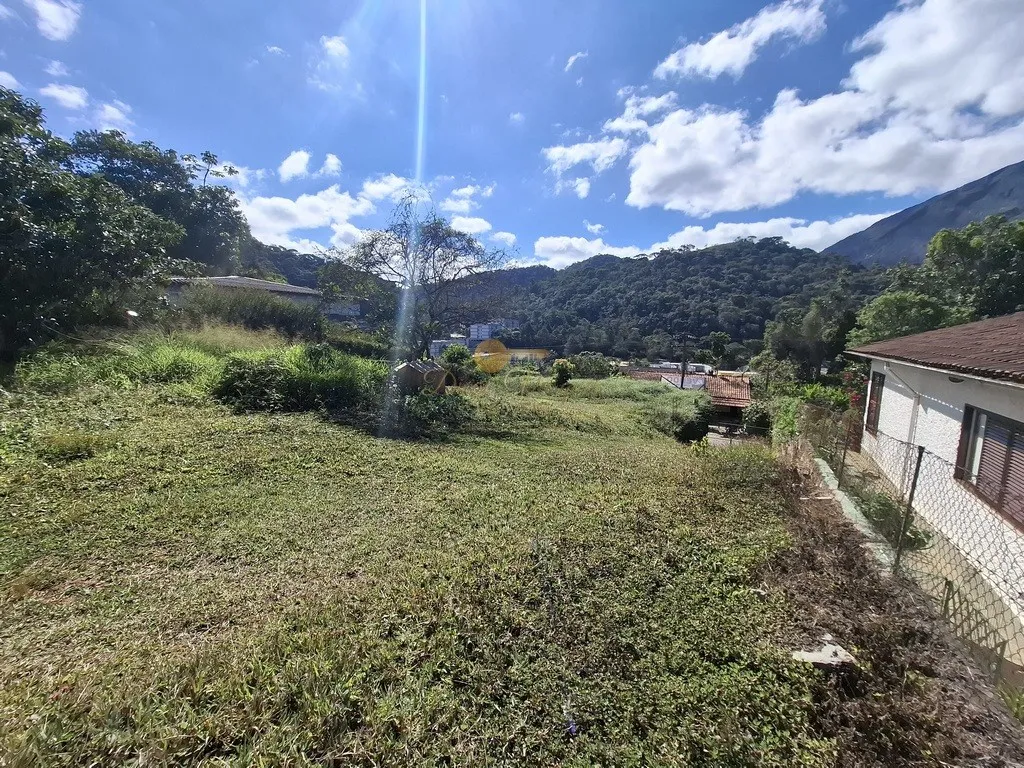 Imagem Terreno para Venda em Teresópolis / RJ no bairro Ermitage