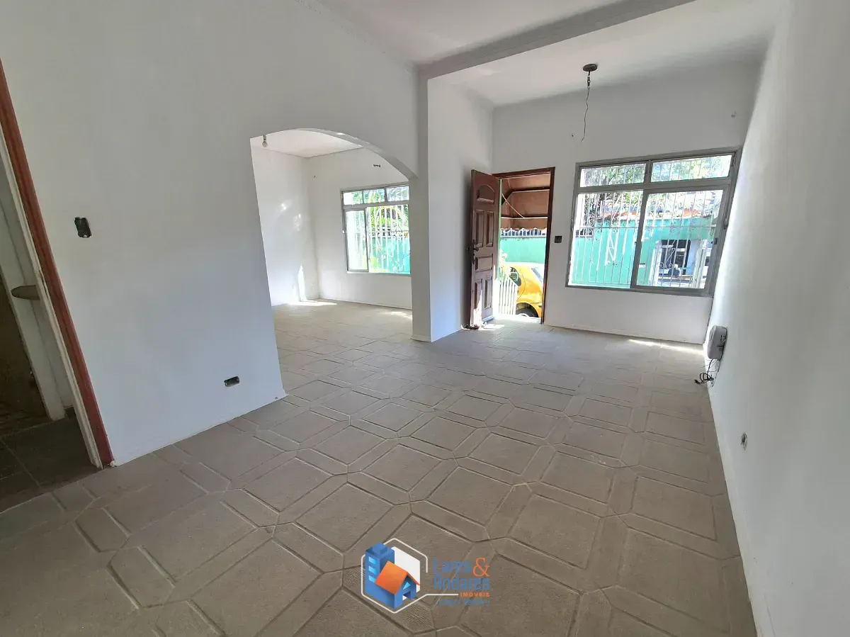 Imagem Casa para venda em Planalto Paulista com 3 quartos, sendo 1 suíte, 180m²
