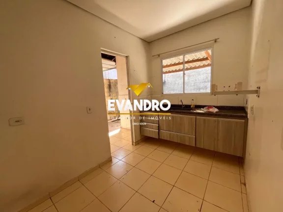 Imagem Casa em Condomínio para Venda em Cuiabá / MT no bairro Jardim Imperial