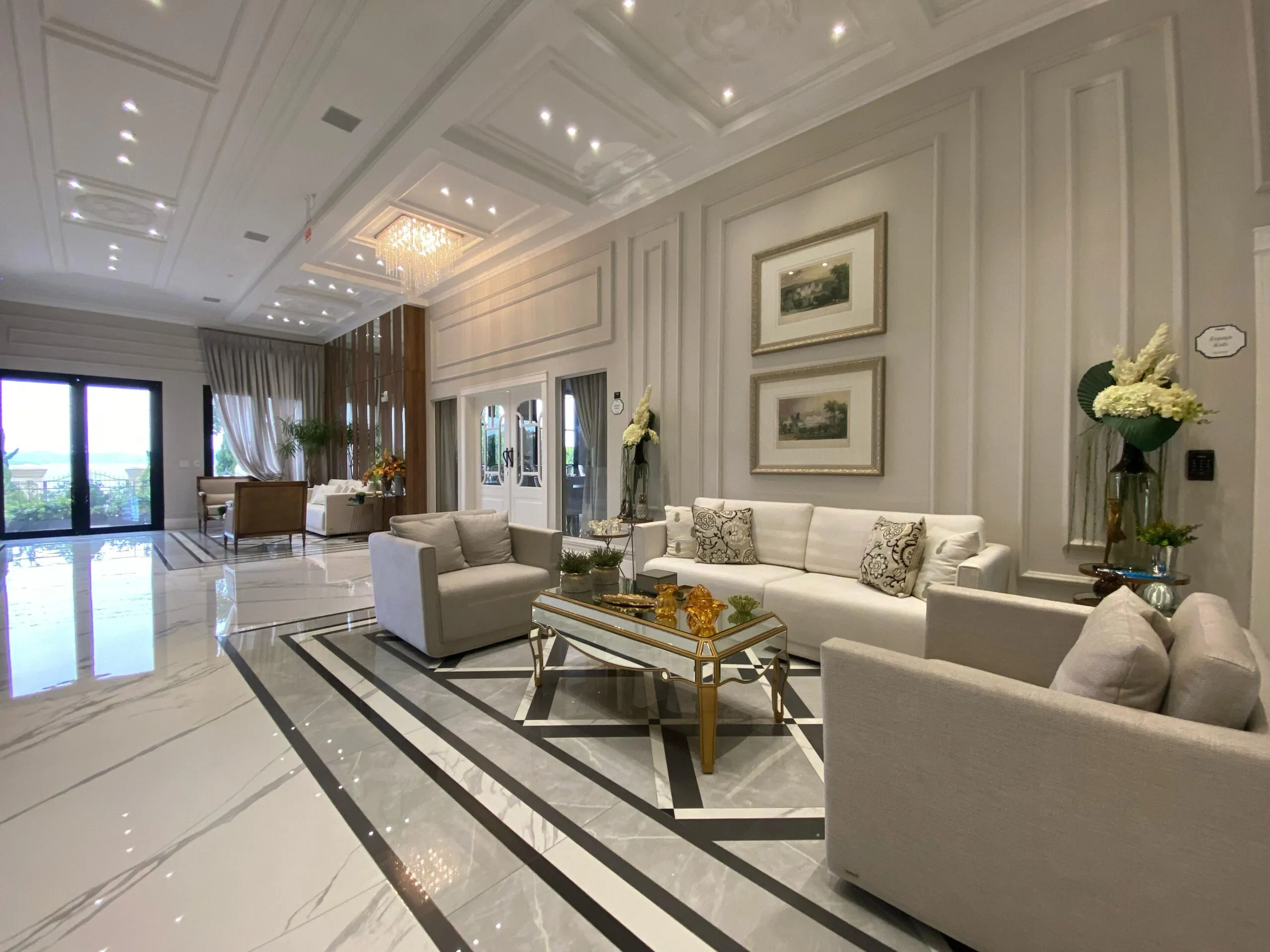 Imagem Apartamento com vista para o mar à venda com 200m2 por R$ 6.500.000,00