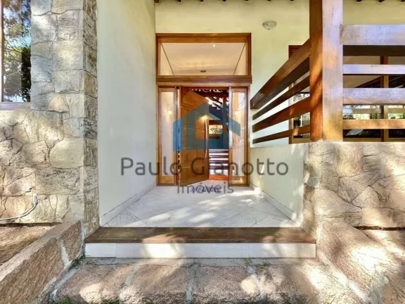 Imagem Linda casa de campo à venda na Fazendinha Granja Viana