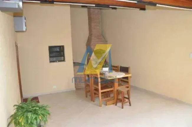 Imagem Sobrado Alto Padrão com 3 Suítes, Lazer Completo e 6 Vagas Seguras