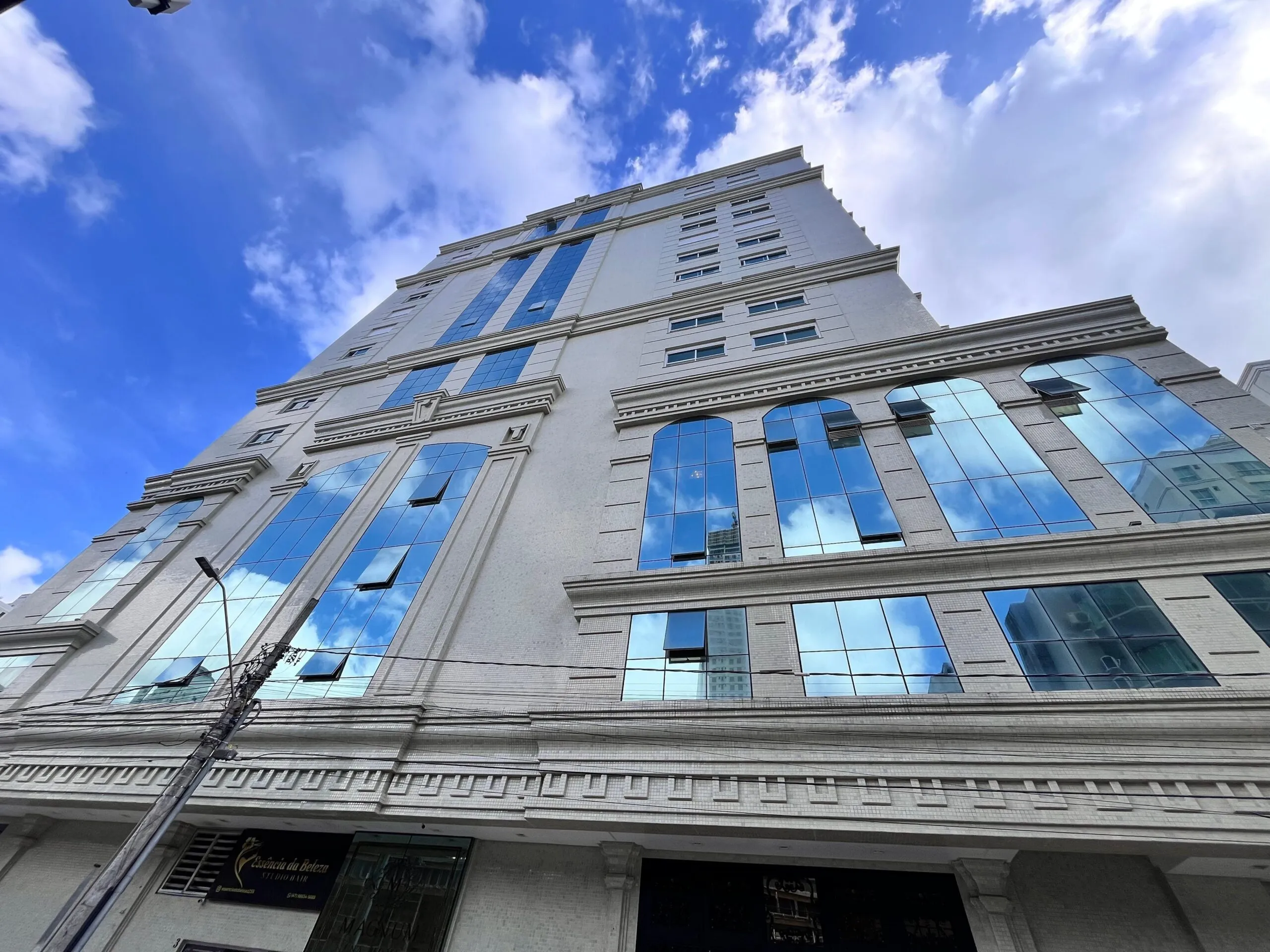 Foto do imóvel Apartamento com vista para o mar à venda com 156m2 por R$ 3.300.000,00
