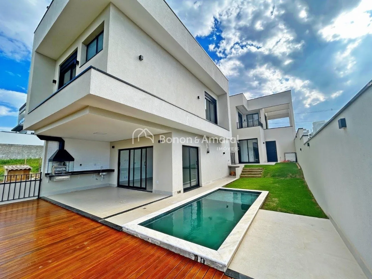 Imagem Casa à Venda no Condomínio Bosque da Mata - Valinhos/SP
