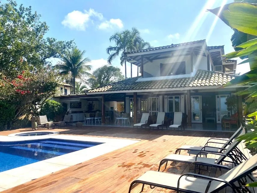 Imagem Belíssima Casa de 900m², Localizada no residencial Pé na Areia no Litoral! Cibratel II, Itanhaém - SP.