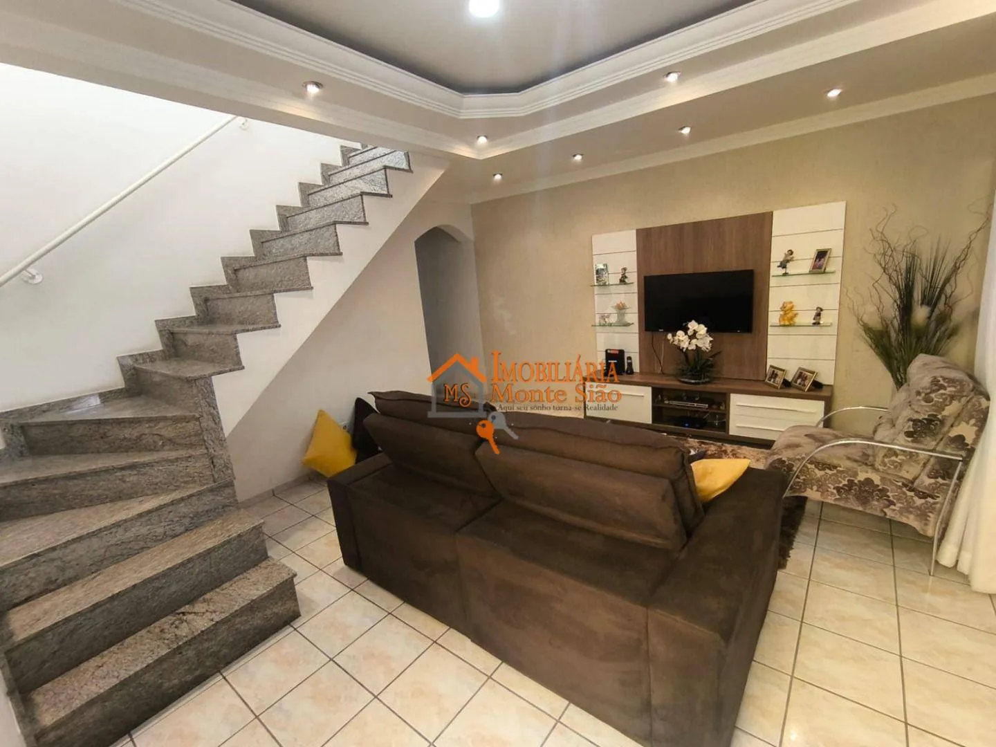 Imagem Sobrado com 3 dormitórios à venda, 165 m² por R$ 620.000,00 - Jardim Bela Vista - Guarulhos/SP