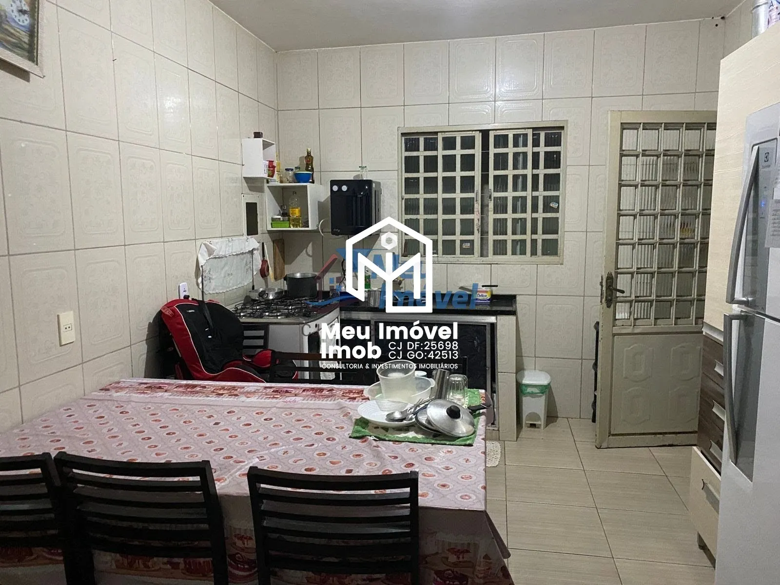 Imagem Casa 5 Quartos 1 Suíte 3 Vagas 300m² Closet Área de Serviço