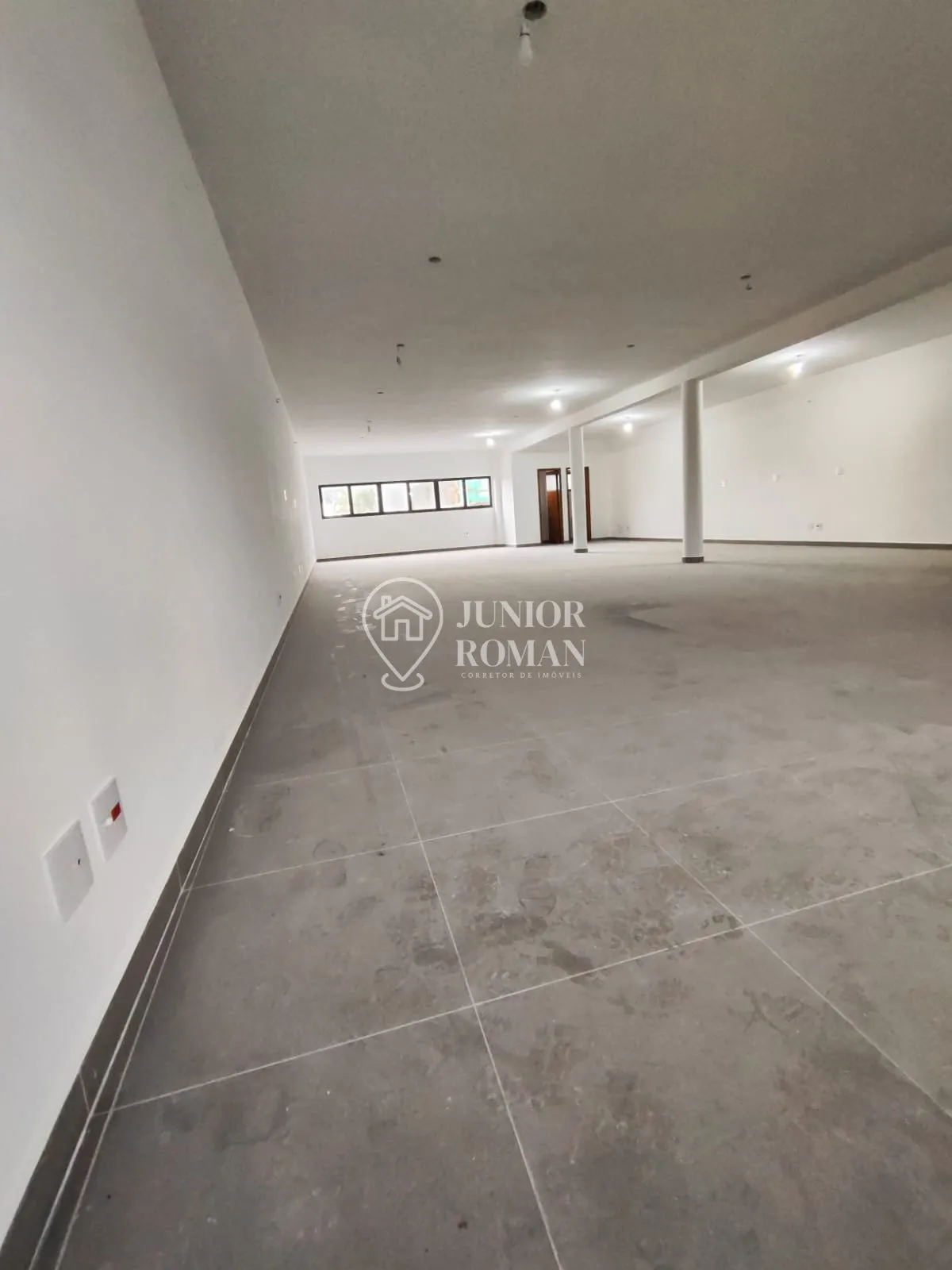 Imagem SALÃO COMERCIAL COM 425M² PARA LOCAÇÃO NO JARDIM DO MAR - SÃO BERNARDO DO CAMPO