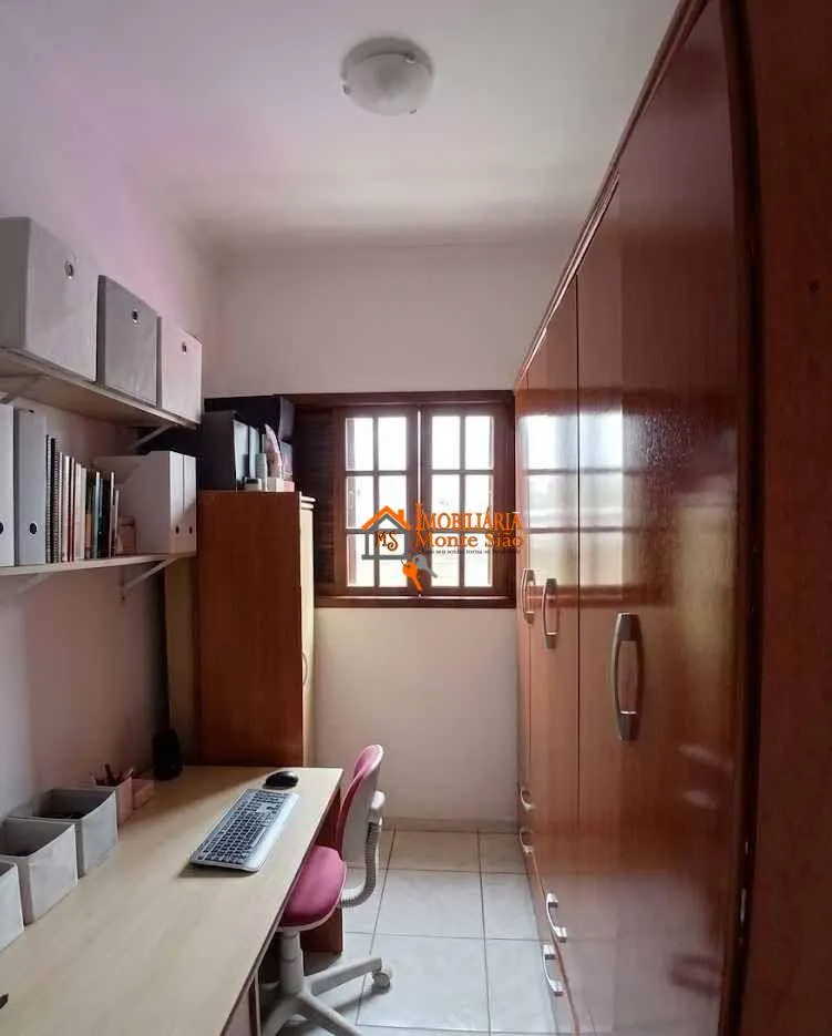 Imagem Sobrado com 3 dormitórios à venda, 100 m² por R$ 640.000,00 - Jardim Arapongas - Guarulhos/SP