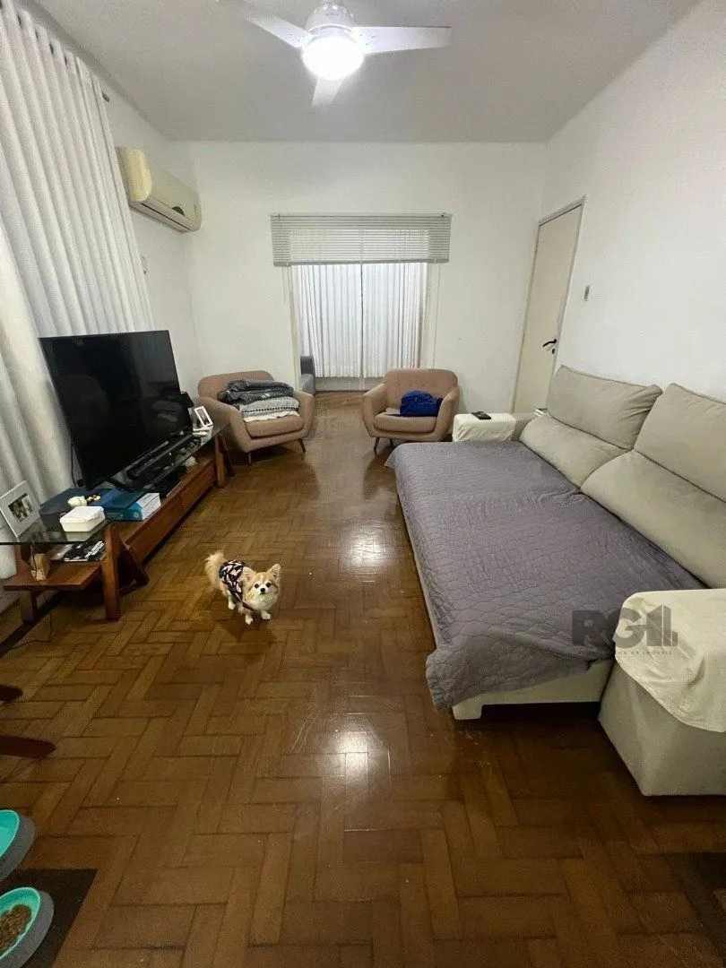 Imagem Casa em alvenaria, próxima à 24 de outubro, com a seguinte composição