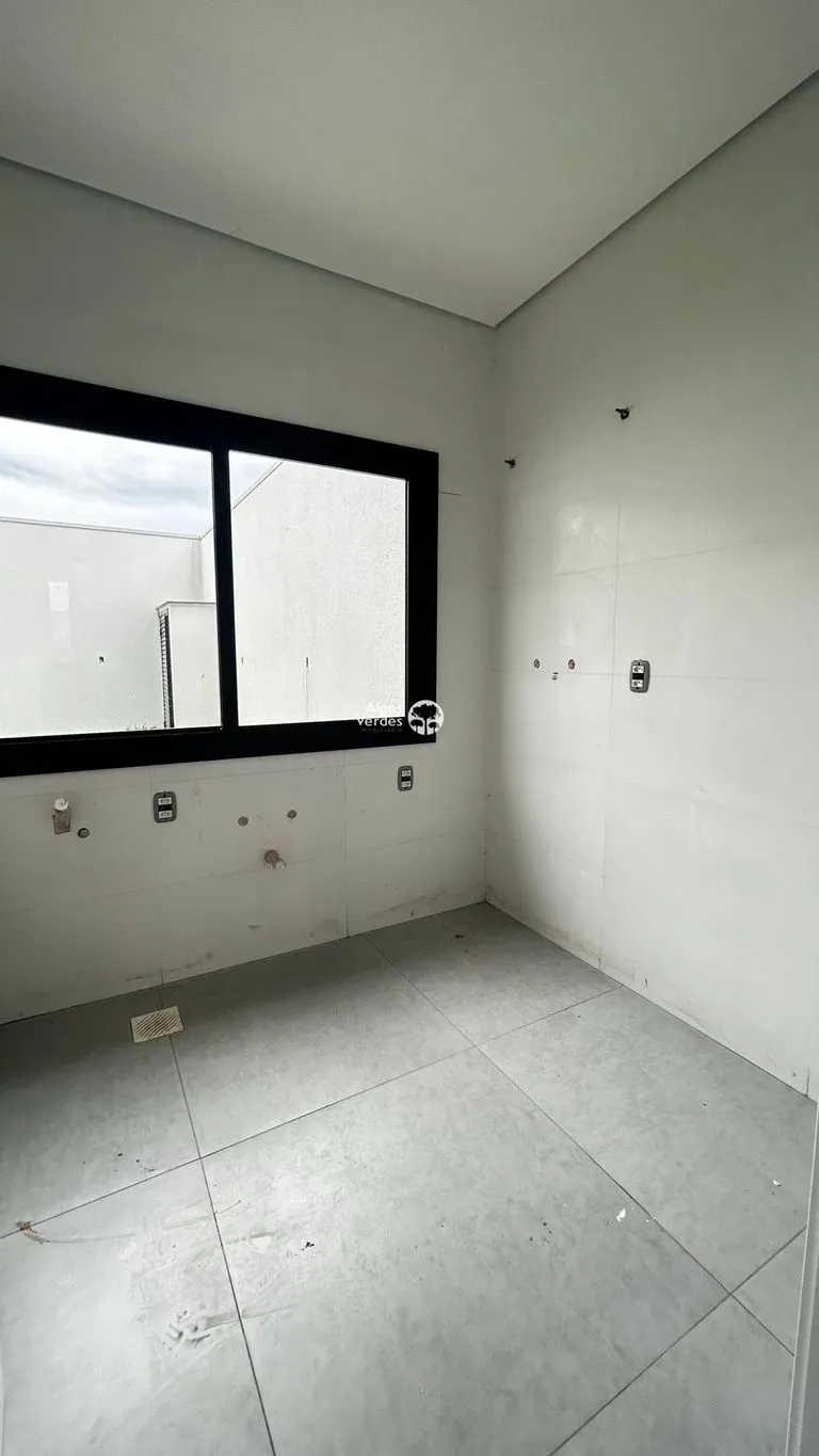 Imagem Vende-se casa de alto padrão em Passo Fundo-3 Quartos-R$1.200.000,00
