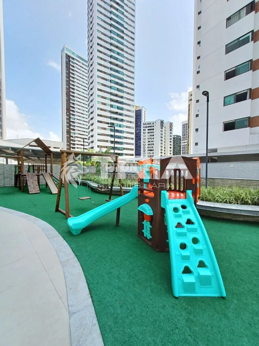 Imagem Apartamento de 4 quartos, 185m² no bairro Boa Viagem, em Recife